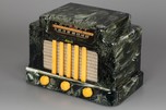 Addison 5 Courthouse Catalin Radio in Highly Marbleized Dark Green + Yellow
