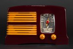 Crosley G1465 Catalin Radio ’Split-Grille’ - Merlot + Yellow
