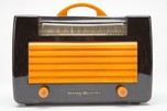Catalin General Electric L-570 Art Deco Radio in Black + Yellow
