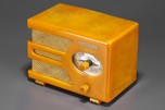 Catalin Tom Thumb 955 &rsquo;Oval-Dial&rsquo; Radio - Small Deco Beauty