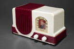 Addison 2 &rsquo;Waterfall&rsquo; Plaskon Radio in White with Raspberry Trim - Rare