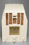 Air King ‘Skyscraper’ 770 Radio in Ivory Plaskon - Rare 1937 Deco Design