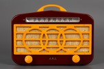 Stunning AMC 126 &rsquo;3-Ring&rsquo; Catalin Radio in Maroon + Yellow