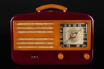 AMC 1450 Catalin ’Peak-Top’ Radio in Merlot + Butterscotch