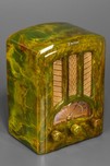 Stunning Highly Swirled Green Emerson AU-190 Catalin Tombstone Radio