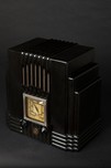 AWA Fisk Radiolette &rdquo;Empire State&rdquo; Radio in Black Bakelite
