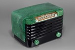 Intensely Marbleized Bright Jadeite Green Bendix 526C Catalin Radio