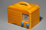 BesTone 601 Catalin Radio in Butterscotch - Stunning Rarity