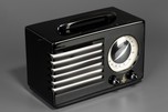 Striking Jet Black Catalin Emerson ’Aristocrat’ Radio