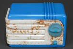 Blue Plaskon + Beetle Plastic Detrola 219 ’Super Pee-Wee’ Radio