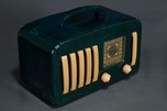 Catalin Emerson EP-375 &rdquo;5+1&rdquo; Radio in Lapis Lazuli Blue with Handle