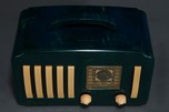 Catalin Emerson EP-375 ”5+1” Radio in Lapis Lazuli Blue with Handle