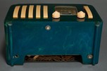 Catalin Emerson EP-375 &rdquo;5+1&rdquo; Radio in Lapis Lazuli Blue with Handle