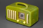 Beautiful Catalin Emerson &rdquo;5+1&rdquo; EP-375 Radio in Swirled Green w/ Handle