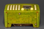 Beautiful Catalin Emerson ”5+1” EP-375 Radio in Swirled Green w/ Handle
