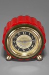 Beautiful Fluted Bakelite Clock by New Haven in Red with Green