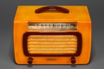 ARIA Catalin Radio 561 ’Jewel’ in Yellow + Maroon