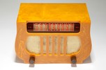Catalin DeWald &rdquo;Harp&rdquo; A-501 Radio in Marbled Sand w/ Brown Pinwheel Knobs