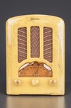 Marbleized Emerson AU-190 Tombstone Light Yellow Catalin Radio