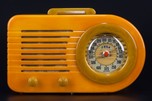 FADA 1000 Catalin Radio ’Bullet’ in Butterscotch + Onyx Green