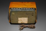 Marbleized Sand + Tortoise Catalin Motorola 52 ’Vertical Grill’ Radio
