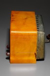 Marbleized Sand + Tortoise Catalin Motorola 52 ’Vertical Grill’ Radio