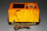 Marbleized Sand + Tortoise Catalin Motorola 52 ’Vertical Grill’ Radio