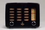 Emerson 564 Slot Grill Radio in Ebony Catalin