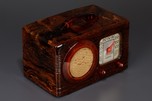 Motorola &rsquo;Circle-Grill&rsquo; 50X Catalin radio in Swilred Reddish-Tortoise
