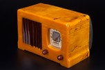 Motorola 52 ’Vertical Grill’ Radio - Marbleized Sand + Tortoise Catalin