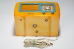 Catalin Sonora Radio KM &rdquo;Coronet&rdquo; in Yellow + Pastel Blue