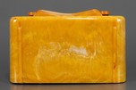 Sand with Yellow Catalin Sentinel ’Wavy Grill’ 284 Radio