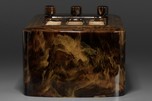 Striking Swirled Circassian Onyx/Brown Emerson AU-190 Catalin Radio