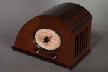 Climax ’Baby Ruby’ Radio - Great Deco Teardrop Design