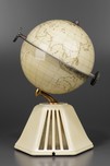 Colonial &rsquo;New World&rsquo; 158 Globe Radio - Loewy Design