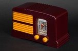 Crosley G1465 Catalin Radio ’Split-Grille’ - Merlot + Yellow