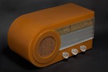 CYARTS B Deluxe ’Bullet’ Radio Butterscotch Plexon + Lucite