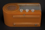 CYARTS B Deluxe ’Bullet’ Radio Butterscotch Plexon + Lucite