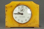 Art Deco Seth Thomas Catalin Bakelite Clock in Pistachio Green