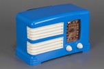 Detrola 274 ’Split-Grille’ Radio in Blue Plaskon