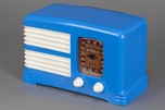 Detrola 274 ’Split-Grille’ Radio in Blue Plaskon