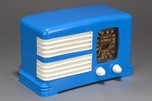 Detrola 274 ’Split-Grille’ Radio - Blue Plaskon w/ White Trim