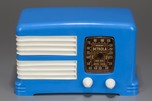 Detrola 274 ’Split-Grille’ Radio - Blue Plaskon w/ White Trim