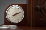 Rare Detrola 104 &rdquo;Presentation&rdquo; Desk Set Art Deco Radio with Gilbert Rohde Clock