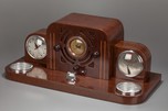 Deco Detrola 104 ’Presentation’ Desk Set Radio with Gilbert Rohde Clock