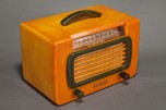 Catalin DeWald Radio 561-2 &rdquo;Jewel&rdquo; in Butterscotch + Blue - RARE