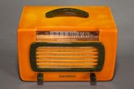 Catalin DeWald Radio 561-2 ”Jewel” in Butterscotch + Blue - RARE