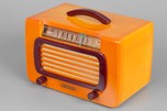 DeWald Catalin Radio 561 ’Jewel’ in Butterscotch + Maroon