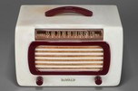 DeWald Catalin Radio 561 ’Jewel’ in Alabaster + Maroon