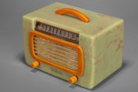 DeWald 561 ’Jewel’ Catalin Radio in Onyx + Butterscotch - Rare